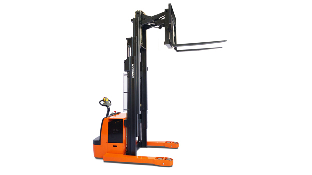 Walkie-reach-stacker